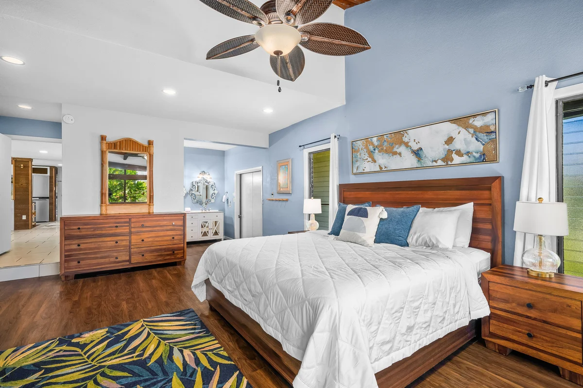 Guest Bedroom 3 image 1