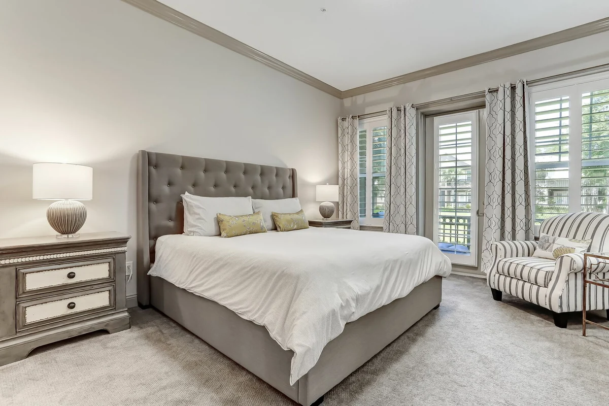 Guest Bedroom image 1