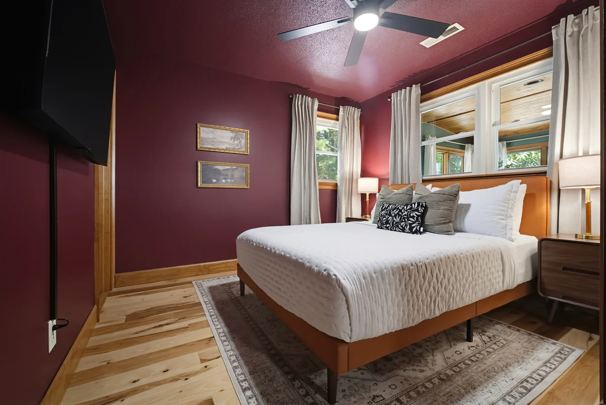 Bedroom 3 image 1