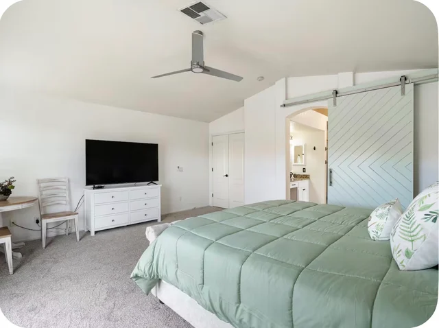 Guest Bedroom 3 image 1