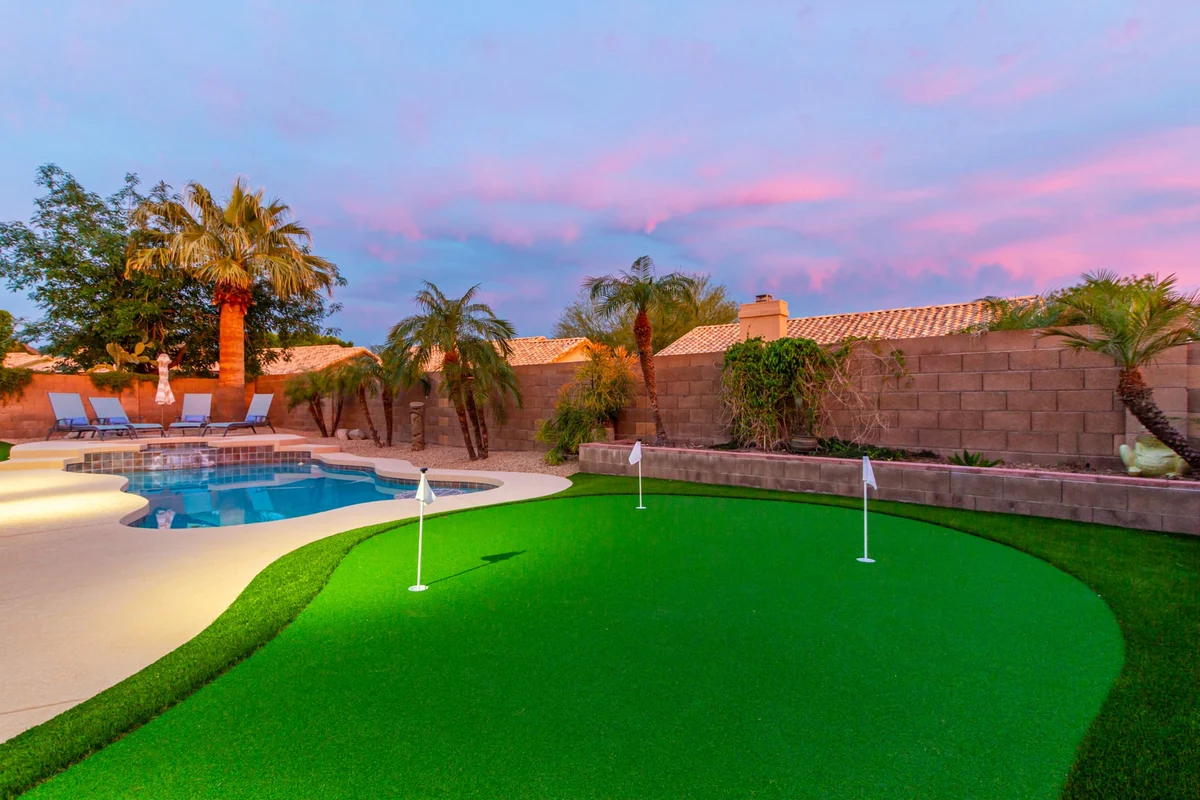 Stunning Regina - Mesa property photo 3