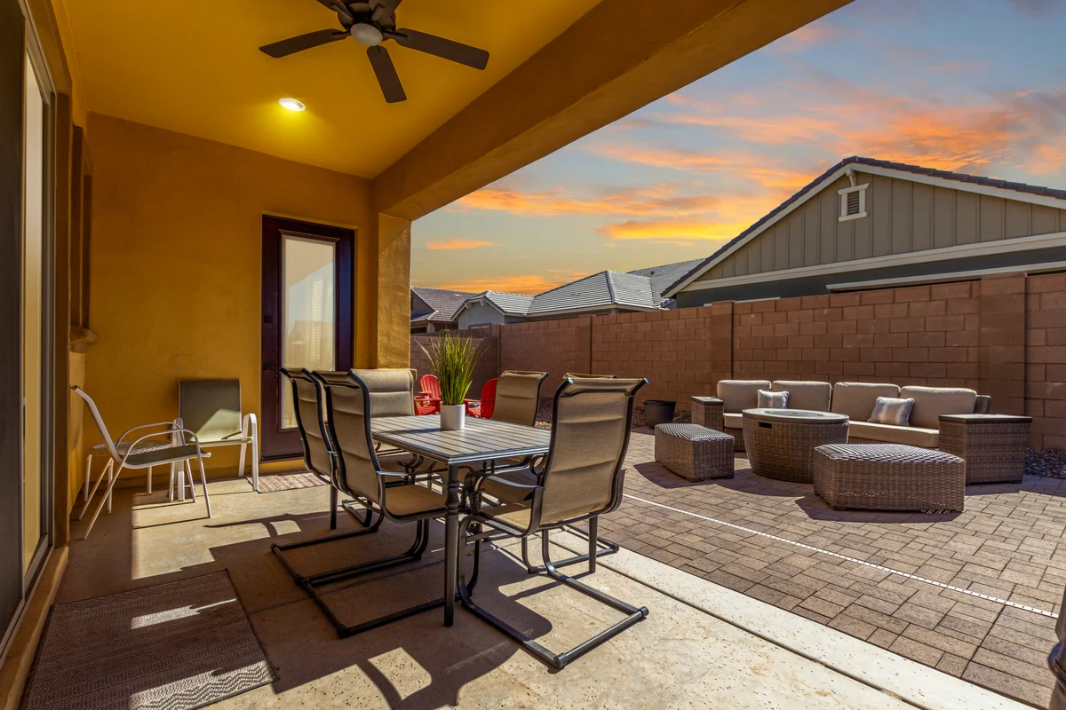 Stunning Queen Creek property photo 2