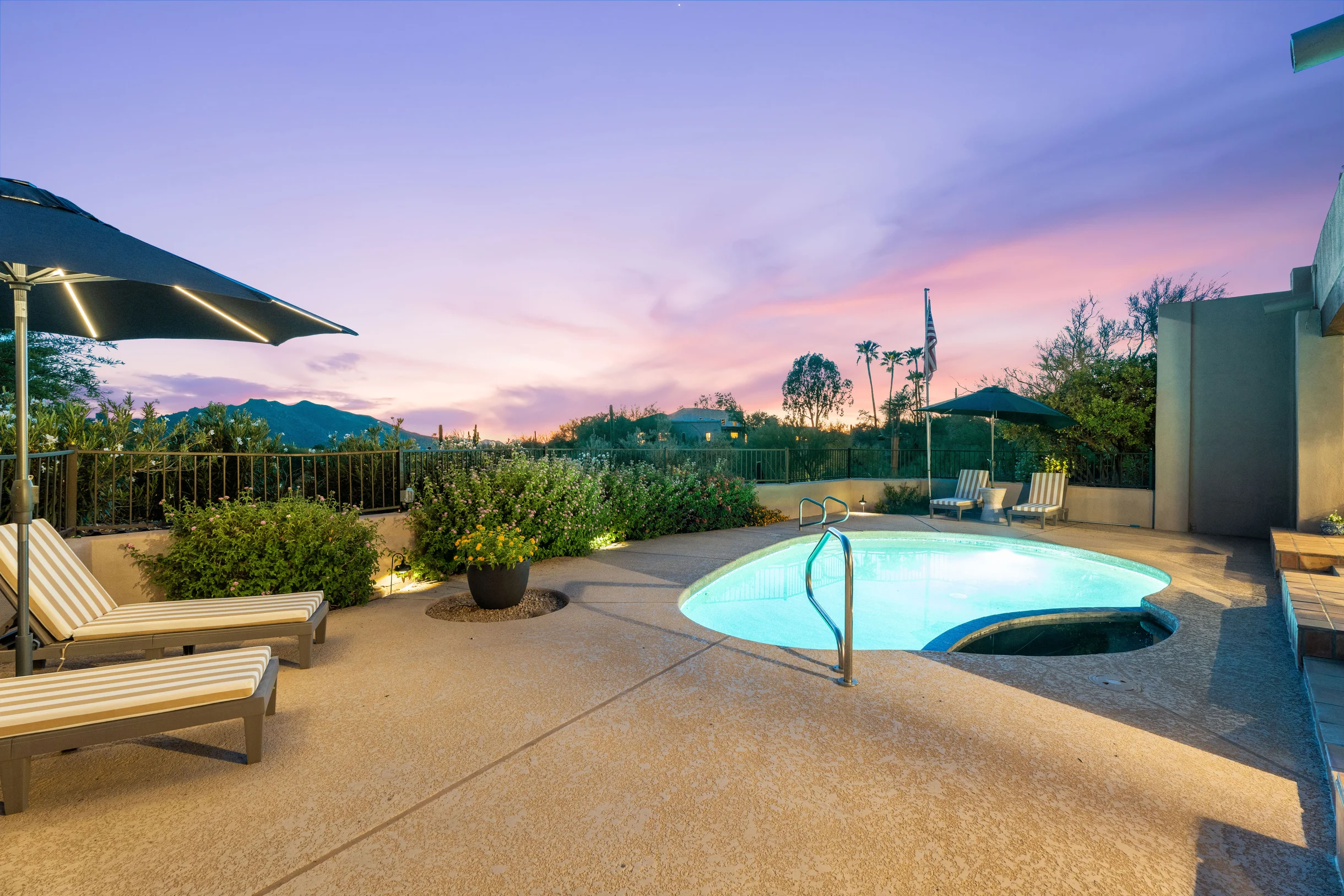 Home in Carefree property photo 5