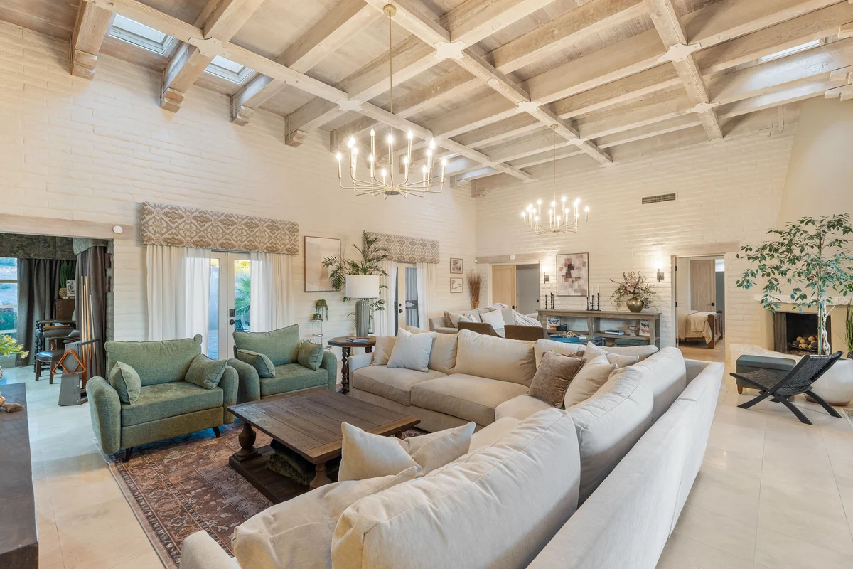 Home in Carefree property photo 4