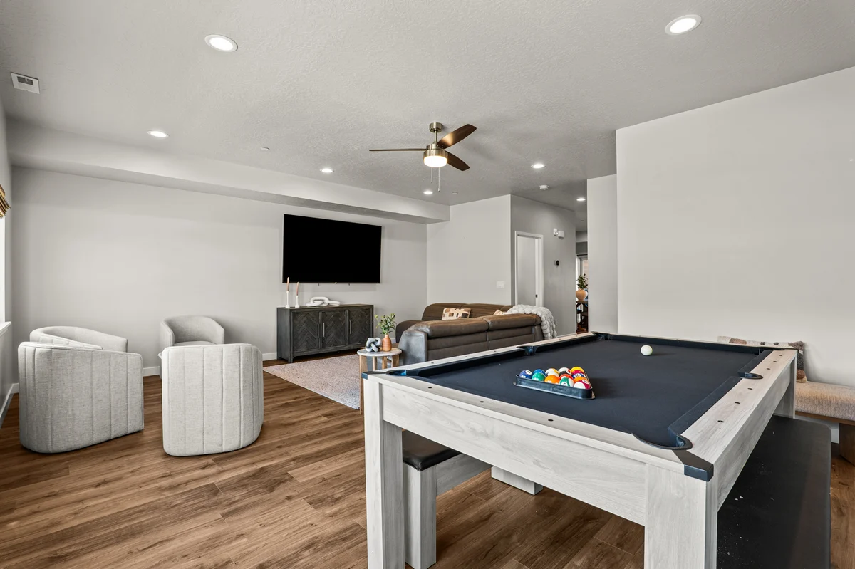Stunning Draper - Utah property photo 2
