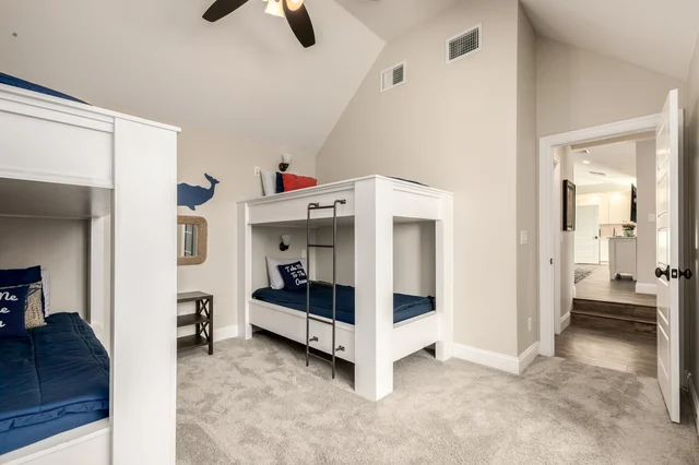Bedroom 3 image 1
