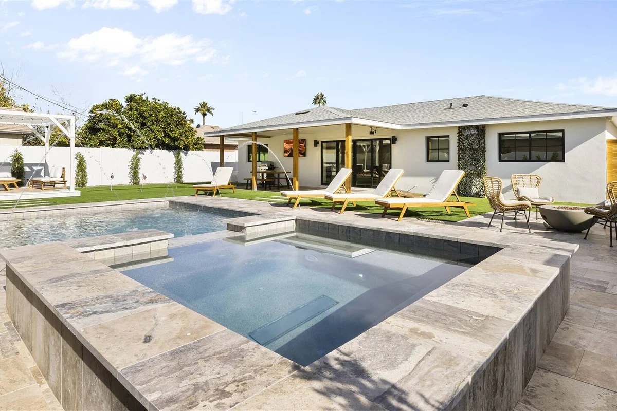 Home in Scottsdale property photo 5