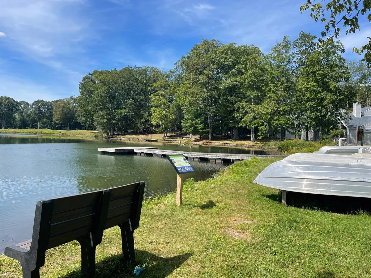 Lake Front Townhome at Paupack Hills Golf Course property photo 4