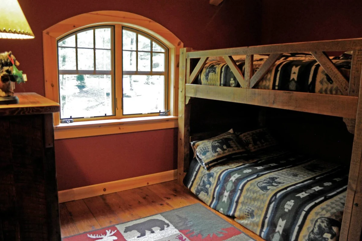 Bedroom 3 image 1