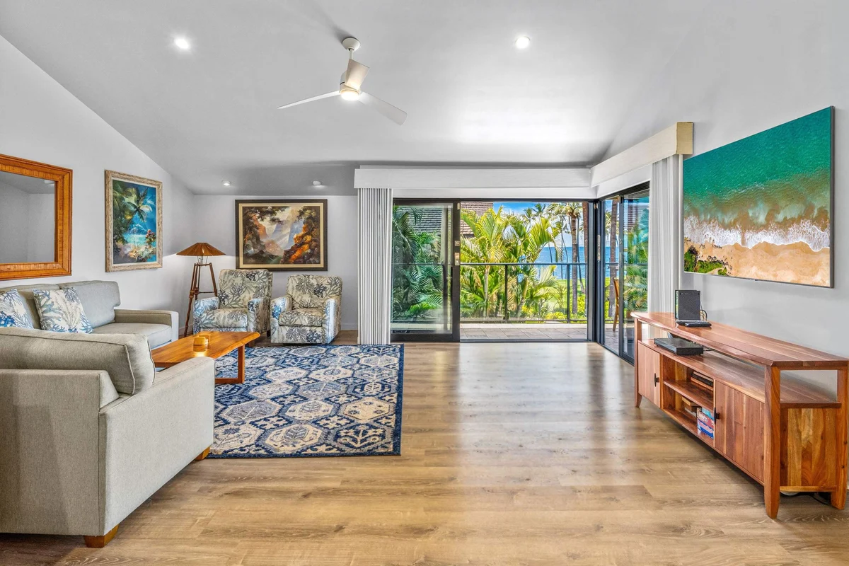 Condo in Kihei property photo 2