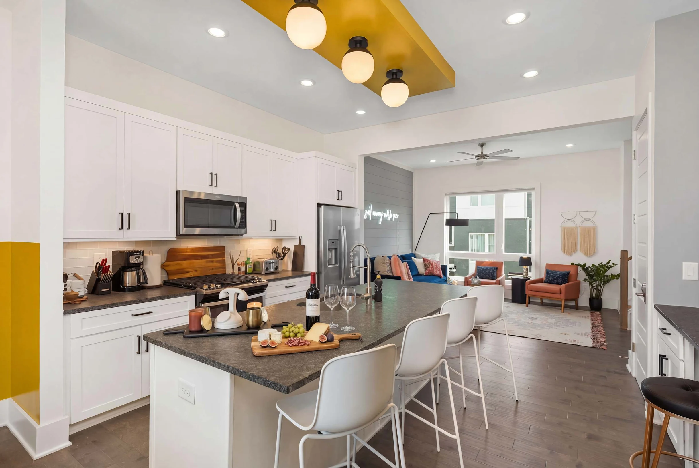 Home in Nashville property photo 4