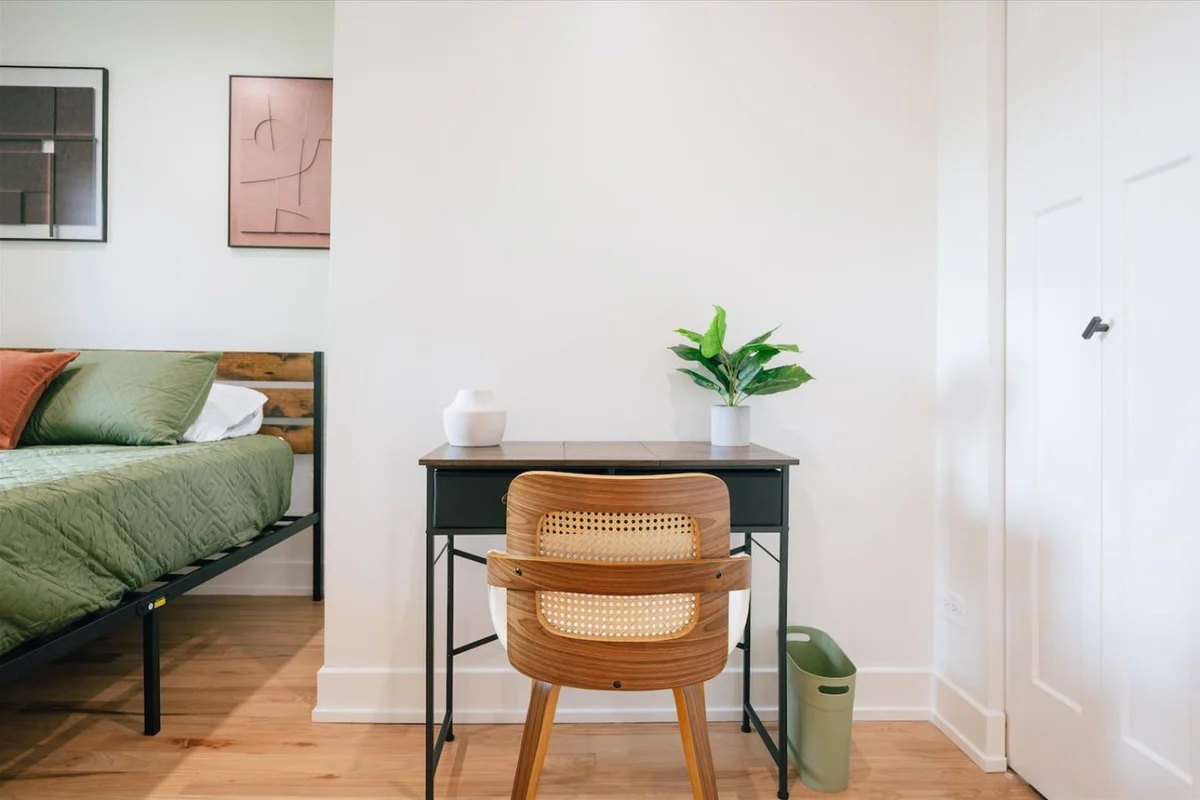 Bedroom 3 image 1