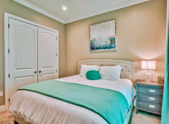 Bedroom 3 image 1