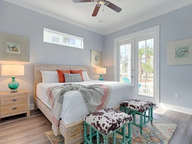 Bedroom 1 image 1