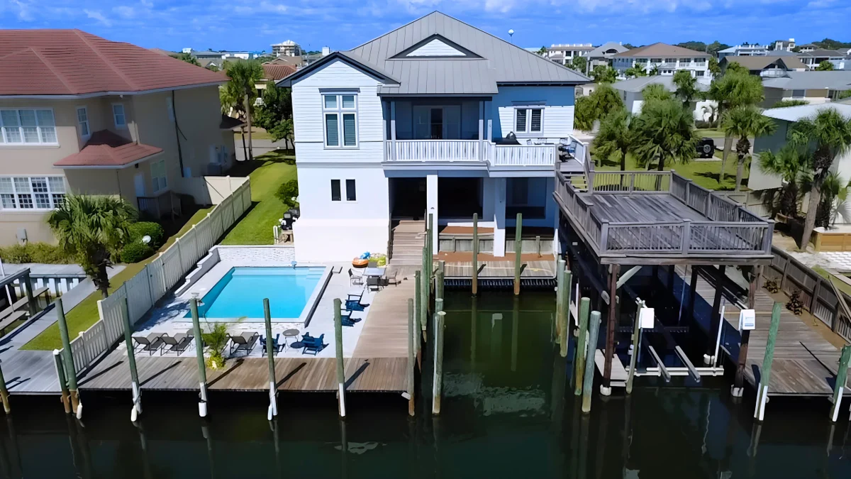 Home in Destin property photo 2
