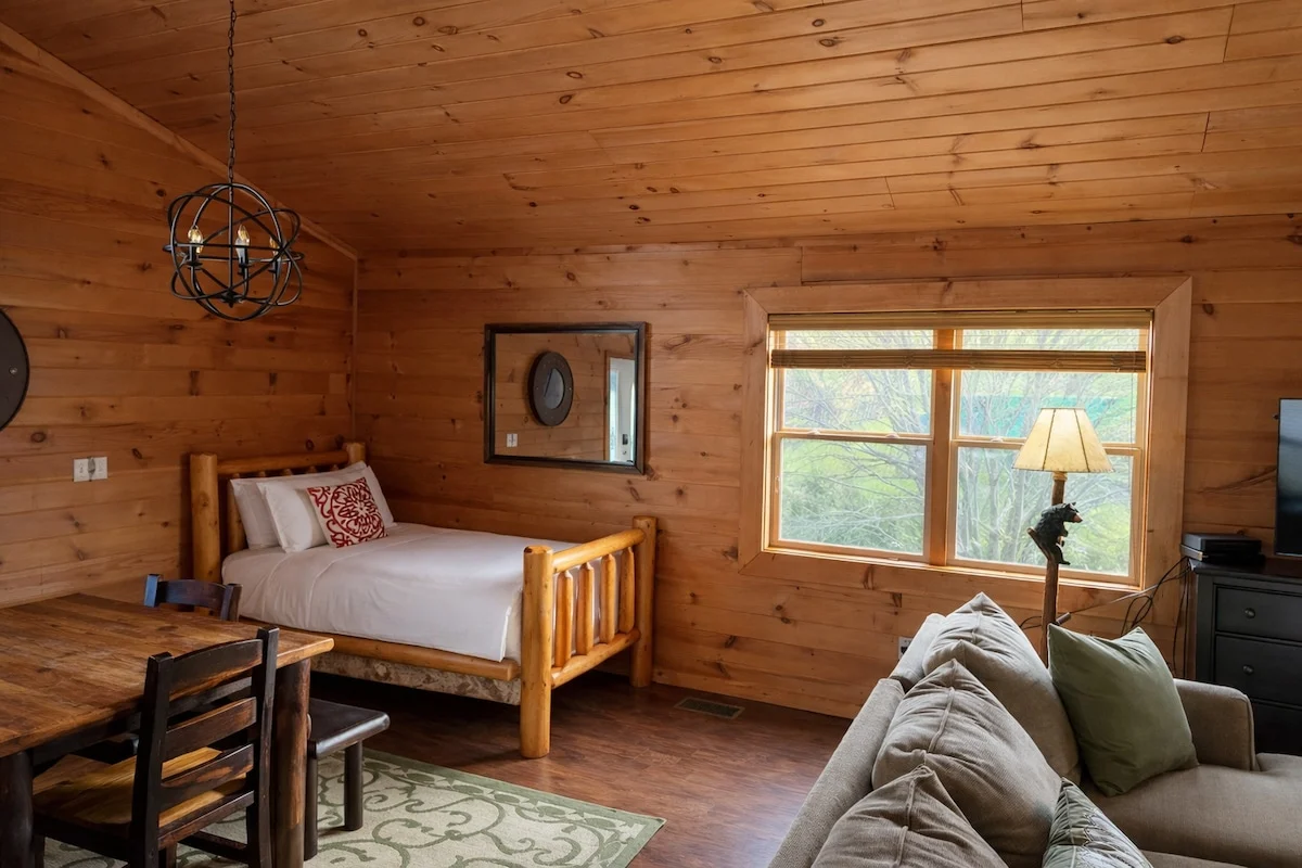 Bedroom image 1