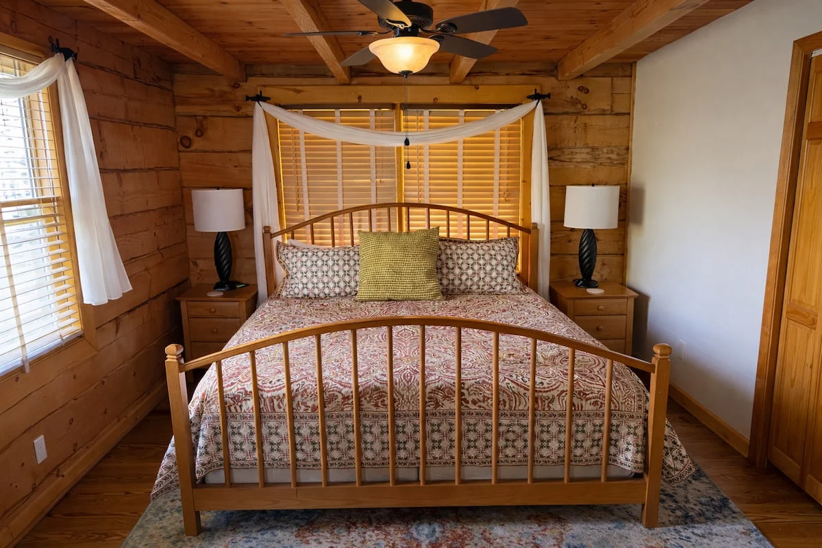 Bedroom image 1
