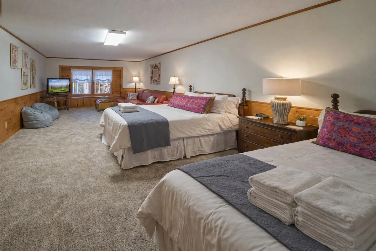 Bedroom image 1