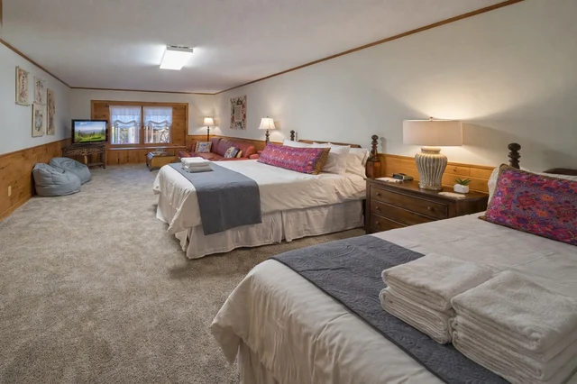 Bedroom image 1