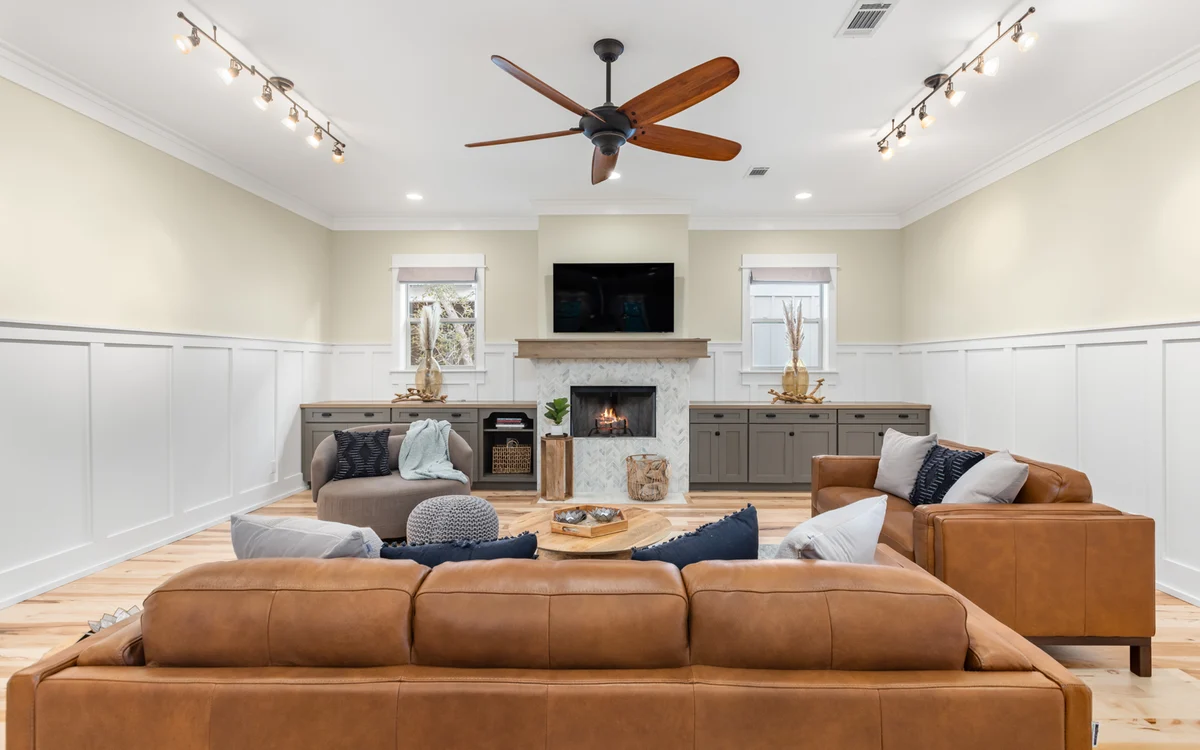 67 Riker property photo 3