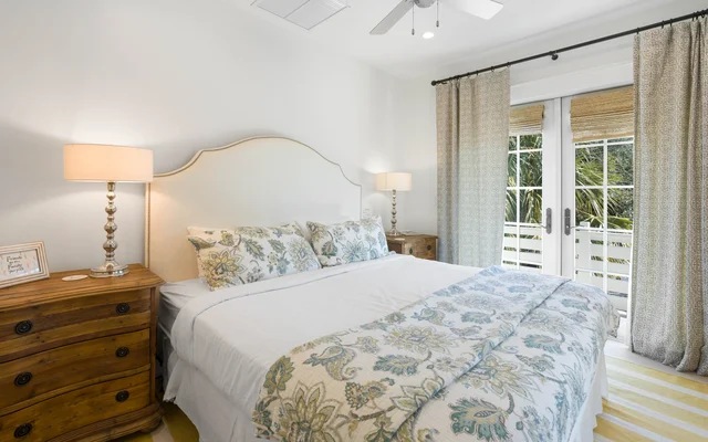 Bedroom 1 image 1