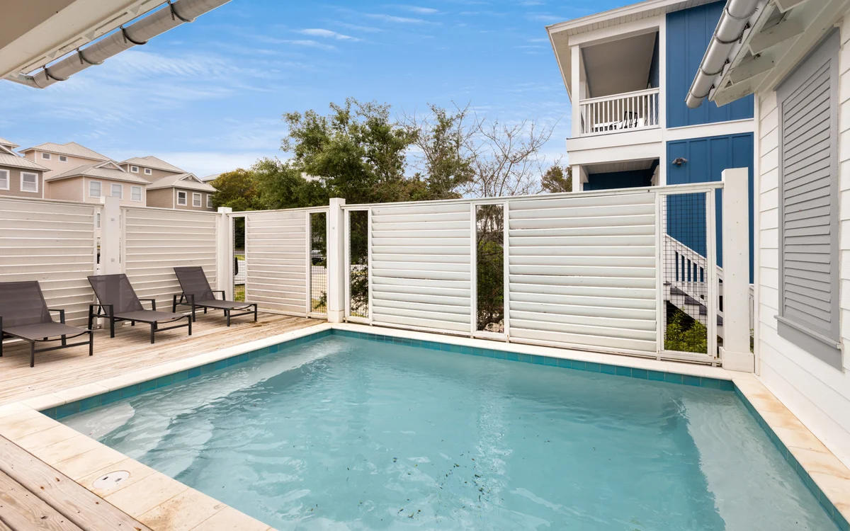Occasionally Luxe property photo 3