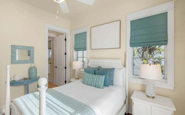 Bedroom 1 image 1
