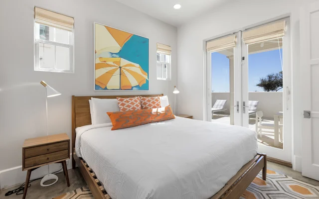 Bedroom 3 image 1