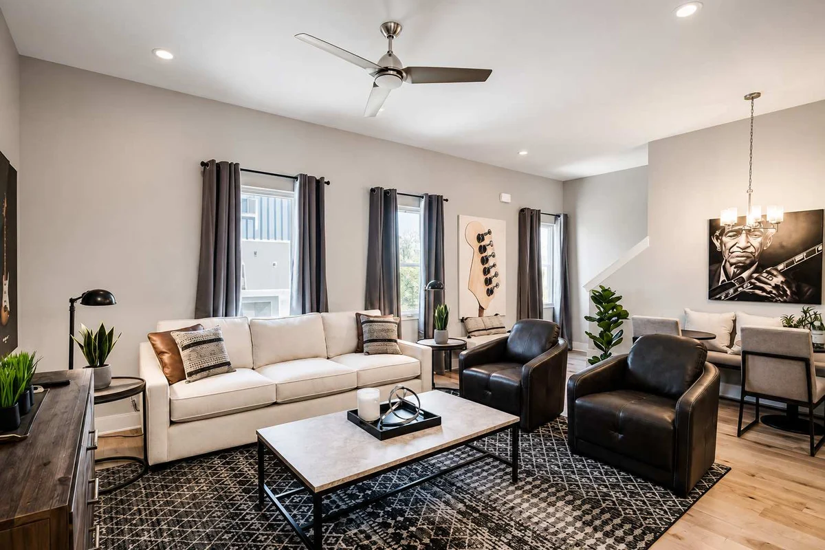 Townhome in Nashville property photo 2