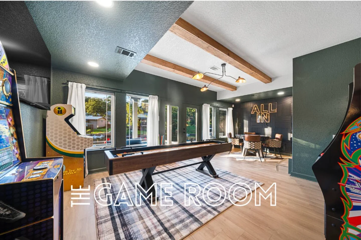 Heated Pool, MiniGolf, Hot Tub, Fire Pit, Lake - Holiday Home property photo 4
