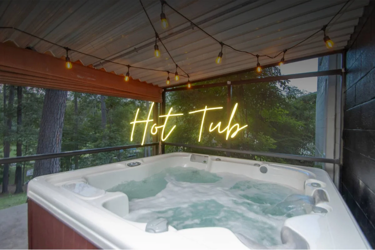 Lakefront, Hot Tub, Game Room, Kayaks property photo 4