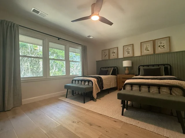 Bedroom 4 image 1