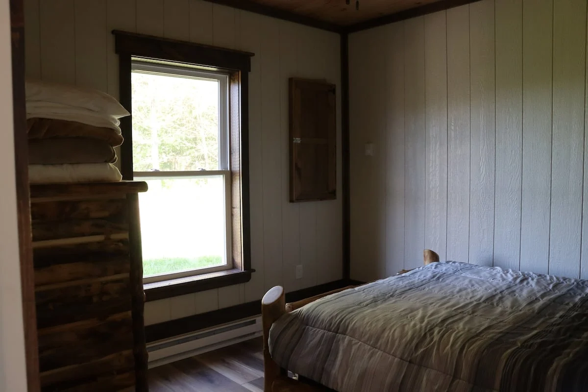 Bedroom 1 image 1