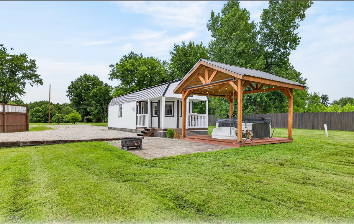 Home in Jasonville property photo 2