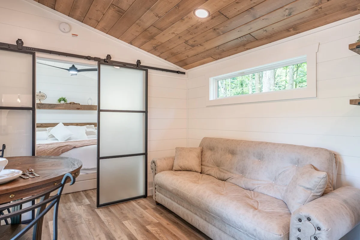 Luxe Studio property photo 4