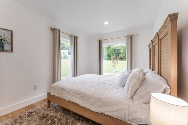 Bedroom 1 image 1