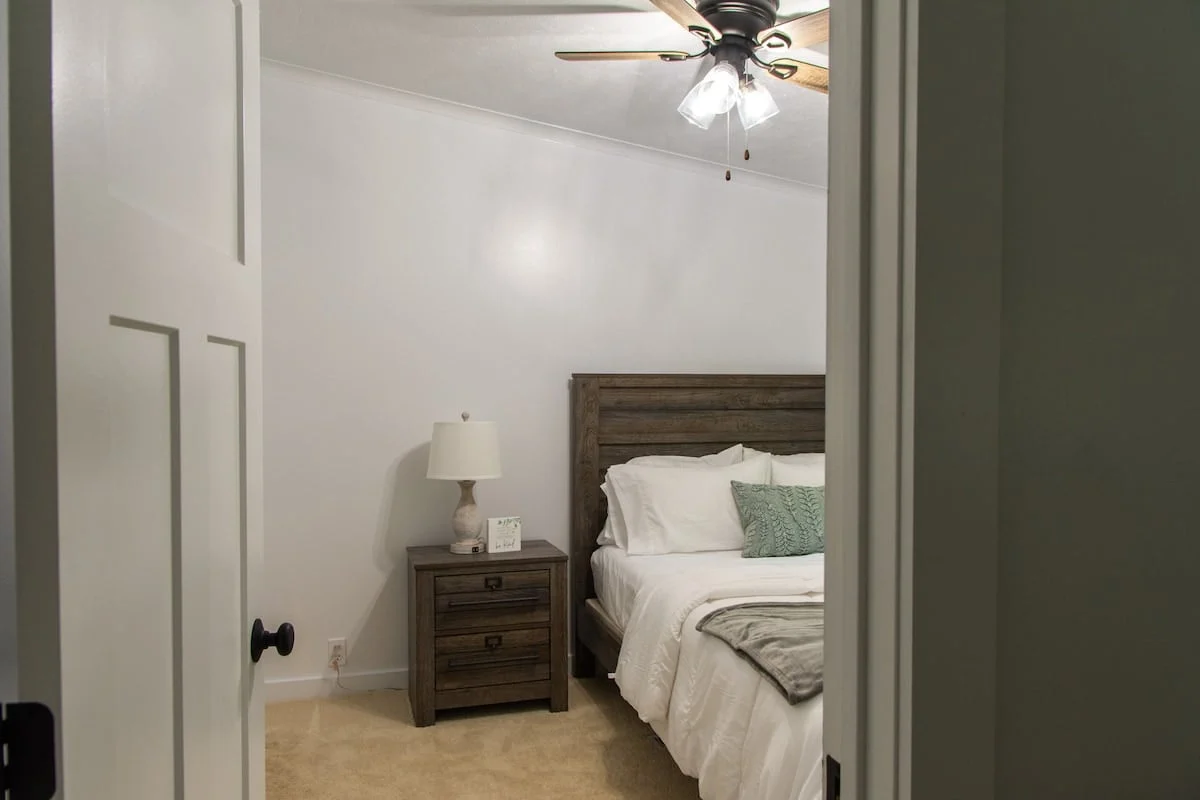 Bedroom 3 image 1