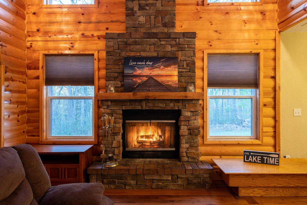 Home in Deepwater property photo 2
