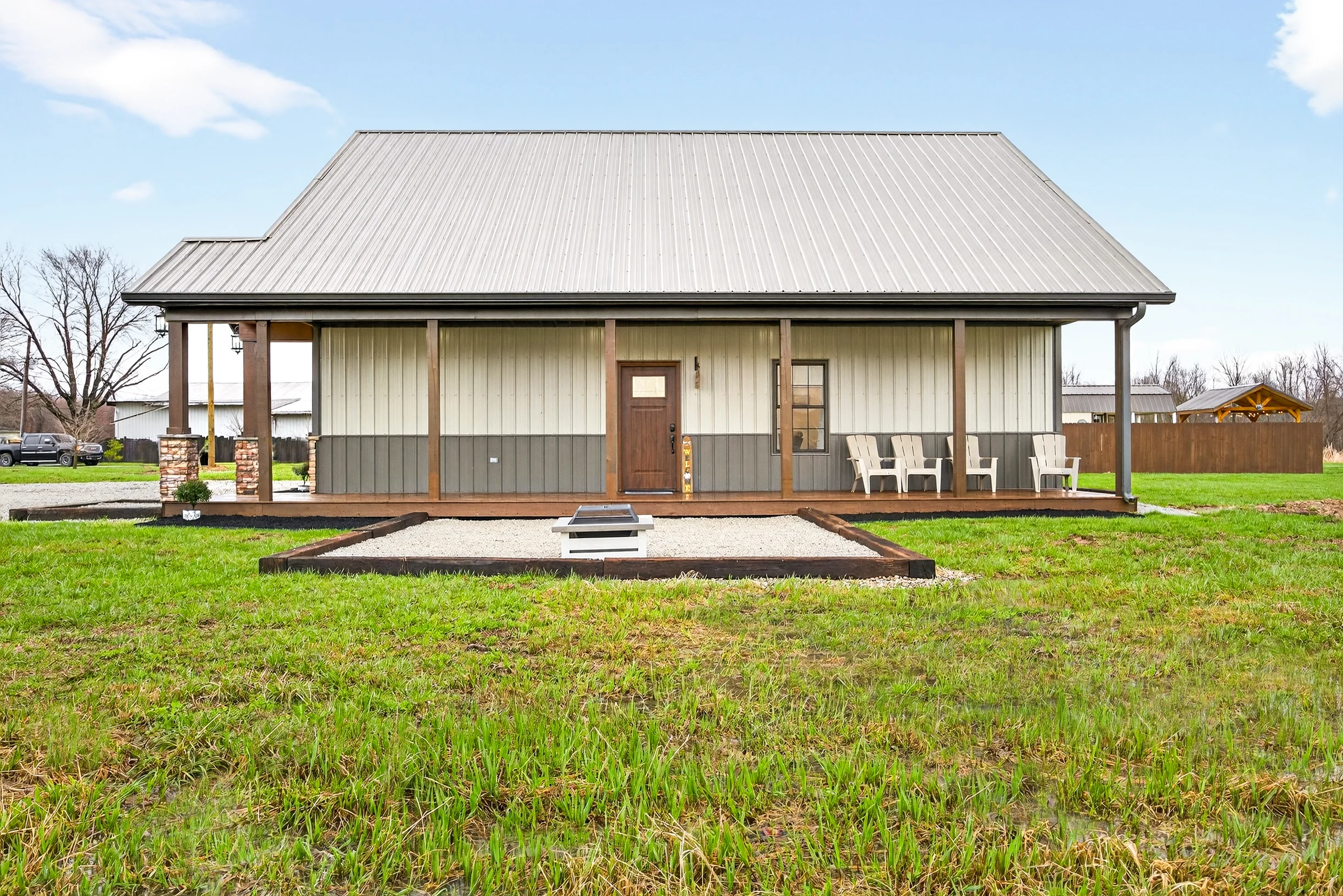 Home in Jasonville property photo 4