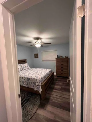 Bedroom 1 image 1