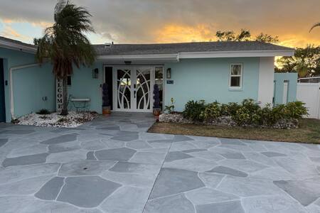 Waterfront Pool Home Pet Friendly, Near Beach, Prime Area property photo 2