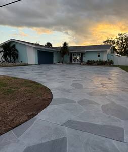 Waterfront Pool Home Pet Friendly, Near Beach, Prime Area property photo 1
