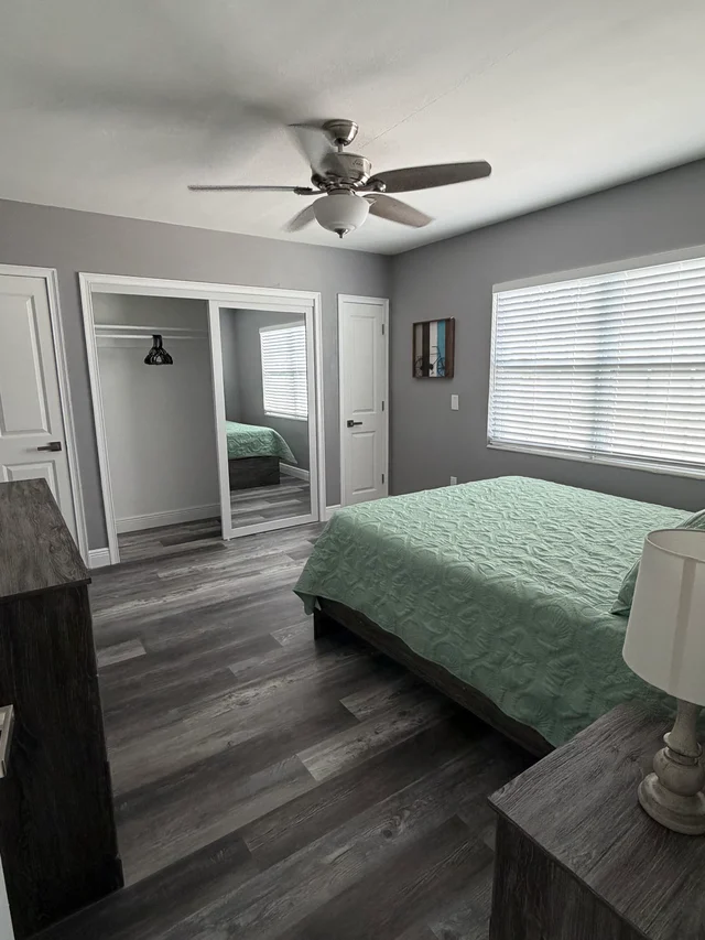 Bedroom 1 image 1