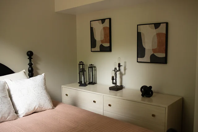 Bedroom 2 image 1