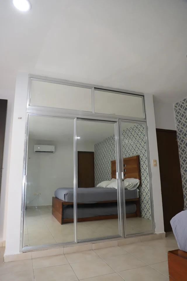 Bedroom 4 image 1