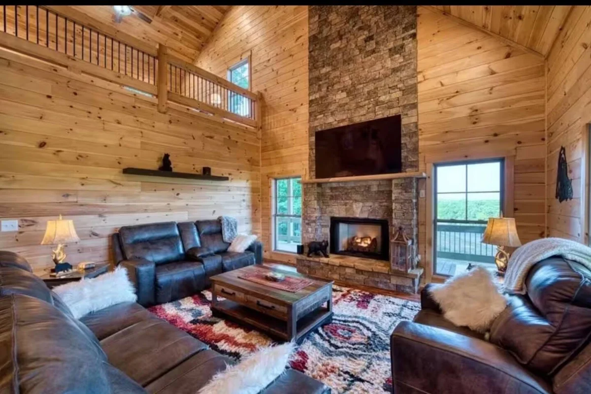 Epic Views, Hot Tub, Game Room, Holiday Home property photo 5