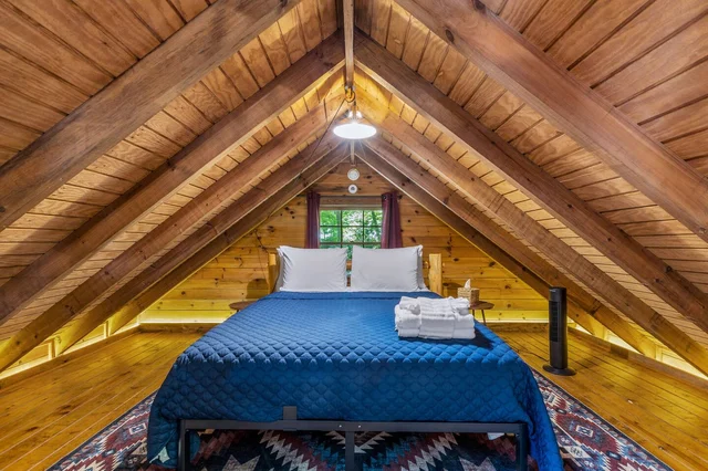 Bedroom 1 image 1