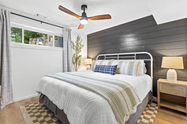 Bedroom 5 image 1