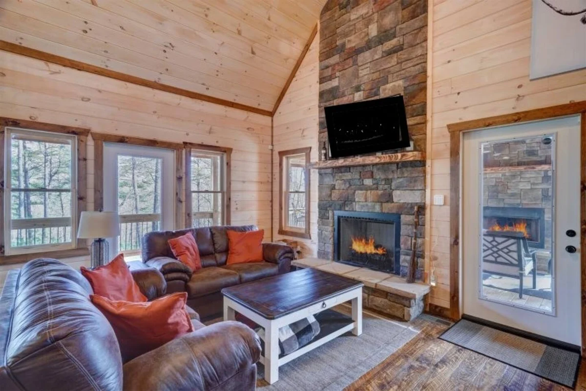 Secluded, Hot Tub, Game Room, Fire pit property photo 3
