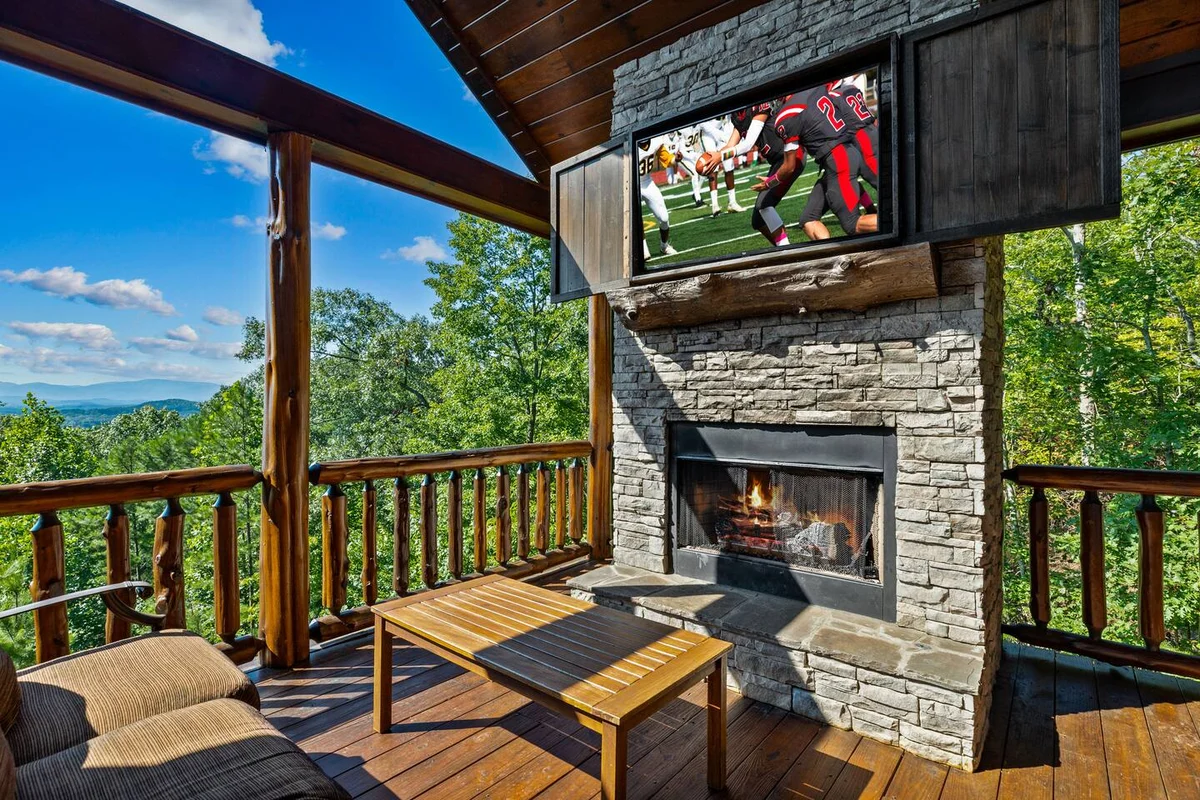 Luxury Log Cabin, Epic Views, Hot Tub property photo 4